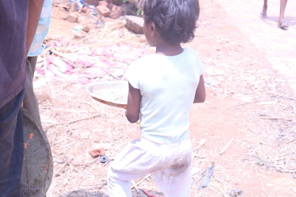 Food Distribution (22)